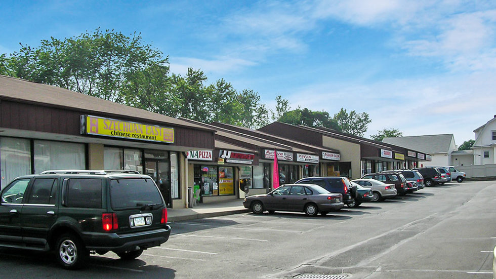 Retail Space for Rent in Northeast Philadelphia Camelot Shopping Center
